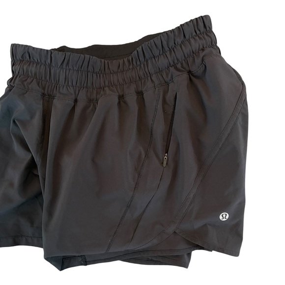 Lululemon Track That 5" Shorts | Black | Size 6 - Picture 3 of 6